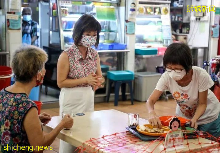 强制食客归还托盘首日 环境局发4500次提醒