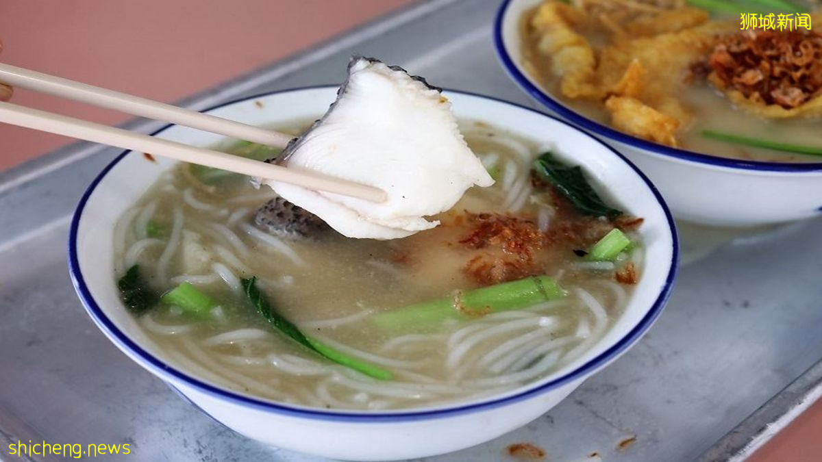 狮城最好吃的鱼片汤 (Must Try Sliced FISH SOUP)，让你欲罢不能