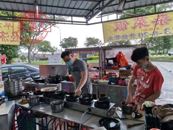 越堤太累遇车祸截肢保命 独臂青年誓不低头 自力更生