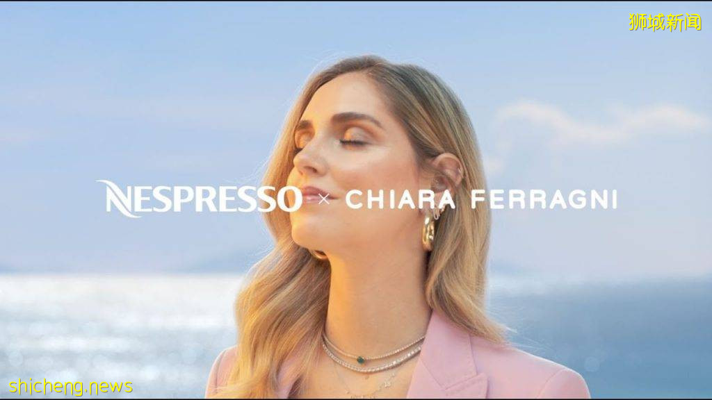 Nespresso ✖️ CHIARA FERRAGNI联名款！超好看粉色眨眼咖啡机套装，现已发售 