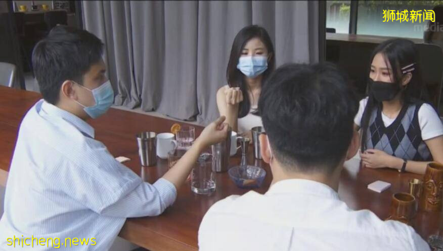 在新加坡不接种疫苗，别说上炕、相亲约会都费劲儿