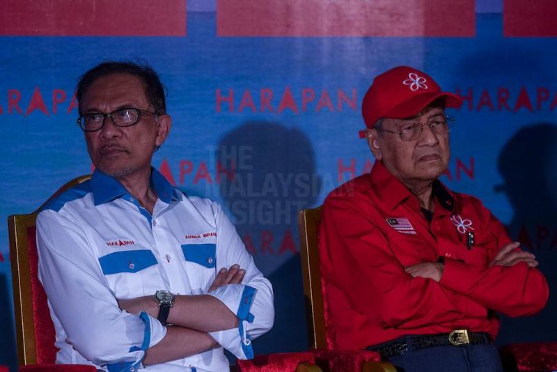 20190418 mahathir and anwar internet.jpg