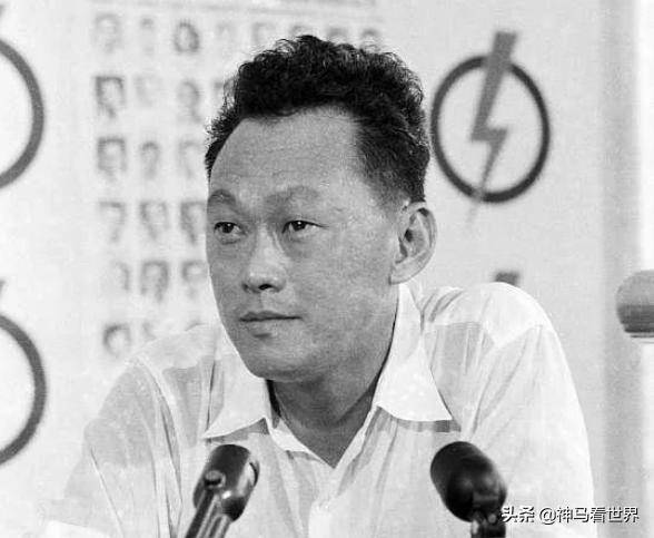 当年马来西亚为何将新加坡赶出去？马来西亚历史课本是这么说的