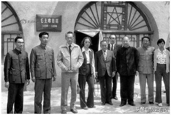 1975年，李光耀访华时，为何不断强调是最后与中国建交的东盟国家