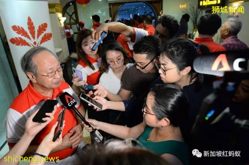 对外称拥有千名成员的新加坡反对党，最近突然有约30人退党