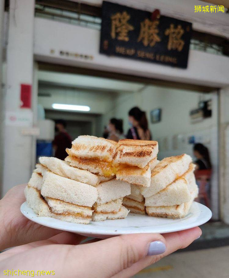 国民早餐登场🍞新加坡咖椰吐司盘点！金黄酥脆、浓郁香甜，熟悉的南洋美味🤤 