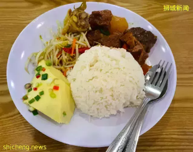 NTU 食堂攻略 Canteen 11裏的美食，吃嗎？就現在