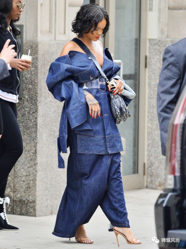 Rihanna's Top 5 Fashion Looks to Take Inspiration From