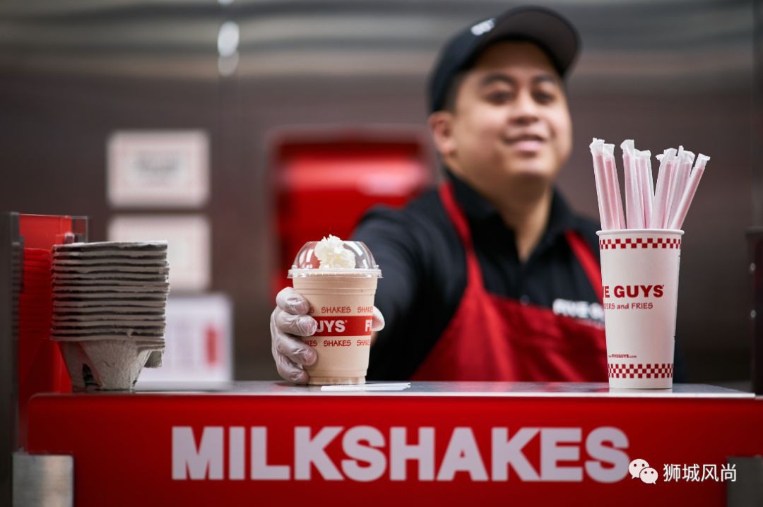 FIVE GUYS officially opens at Plaza Singapura