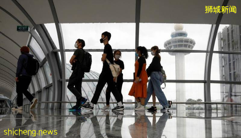 新加坡已签发486张航空通行证给港澳短期访客，入境时检测结果为阴性即可自由活动