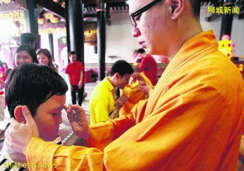 新加坡10间最灵验寺庙，烧香祈福必去