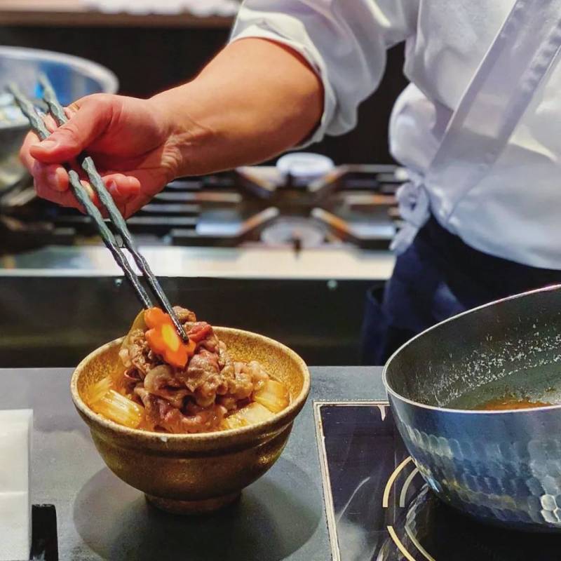 探秘狮城日式“丼”感餐厅，开启元气满满的一天