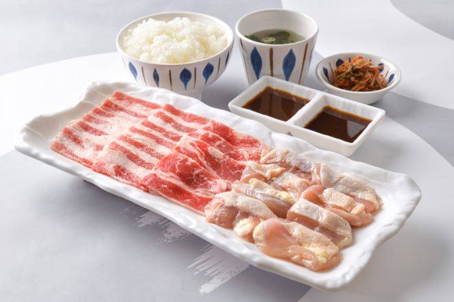 Yakiniku GO日本餐厅在Seletar开幕，套餐价格$10都不到 