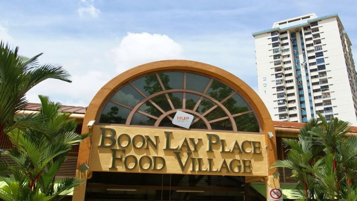 Boon Lay Place Food Village  必吃的美食摊