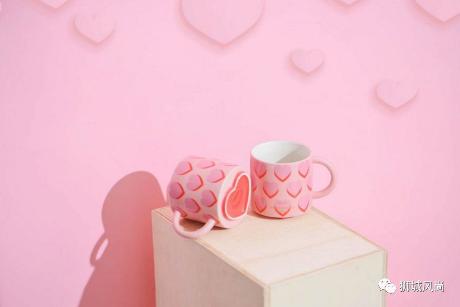 Starbucks launches new Valentine’s Day merchandise