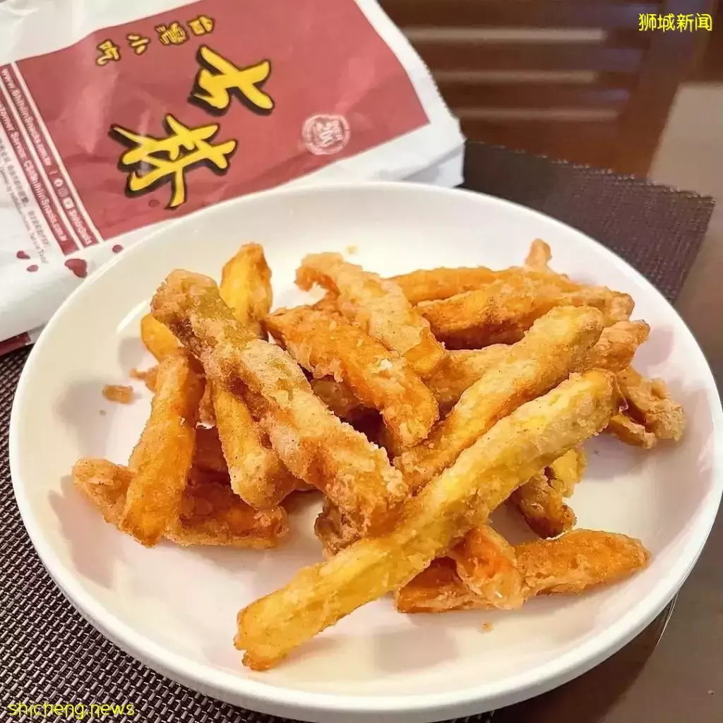 士林台湾小吃秘密优惠🤫 鸡排+甘梅地瓜+饮料套餐仅售S$5！整个六月份每日限量100套💥 