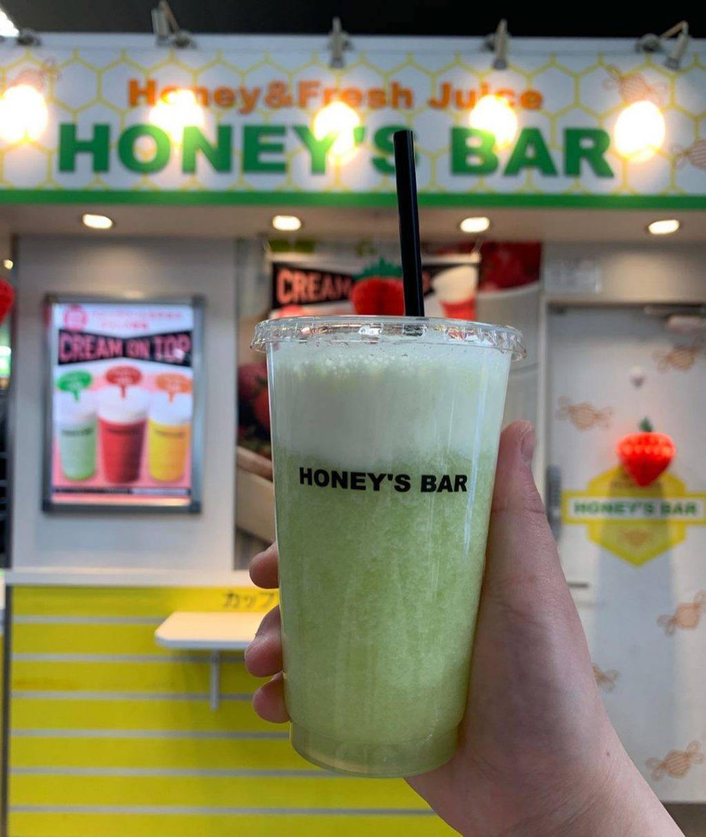 日本果汁品牌Honey's Bar🥤新鲜萃取、天然营养，纯正果饮就在Jurong Point📌 