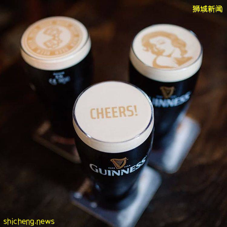 超神奇体验👀全新加坡唯一的一台Guinness Stoutie机器！可将文字照片打印在泡沫上🍺 