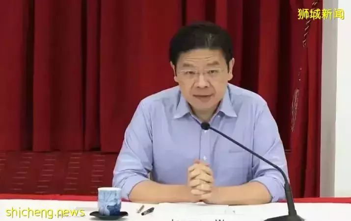 新加坡总理李显龙举行记者会 明确指定其接班人