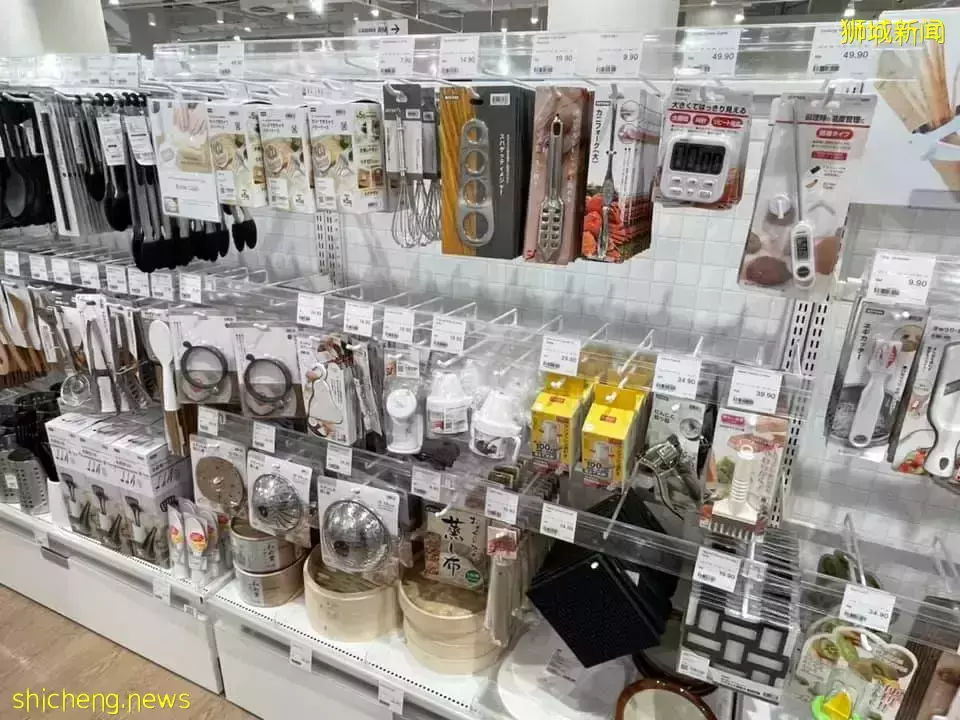 日本第一家居品牌Nitori来了！首店就在乌节路🎉预计三月份开业！好买不贵，性价比很高哦😎 