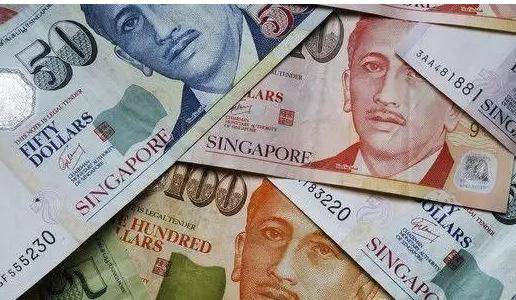 每月收入2200元，在新加坡怎么活下去