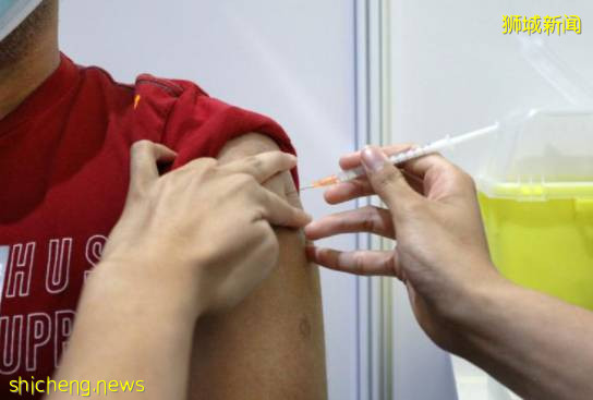 新加坡爲留學生開設專屬疫苗接種通道；研究顯示：體弱者或需接種四劑疫苗