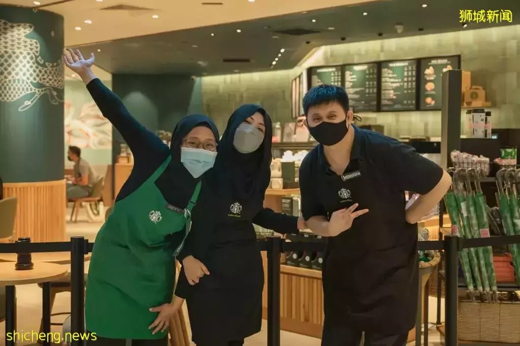 Starbucks Raffles City店换新址！小清新风格+美人鱼壁画，时尚简约的环境抢先看🎉 