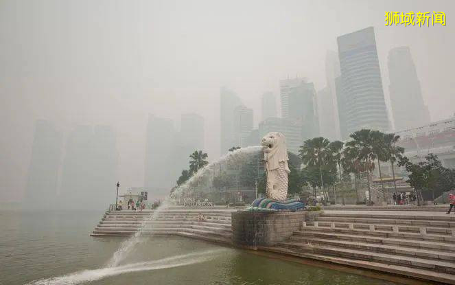 雾霾预警！新加坡的邻国爆发森林大火，口罩要戴到天荒地老