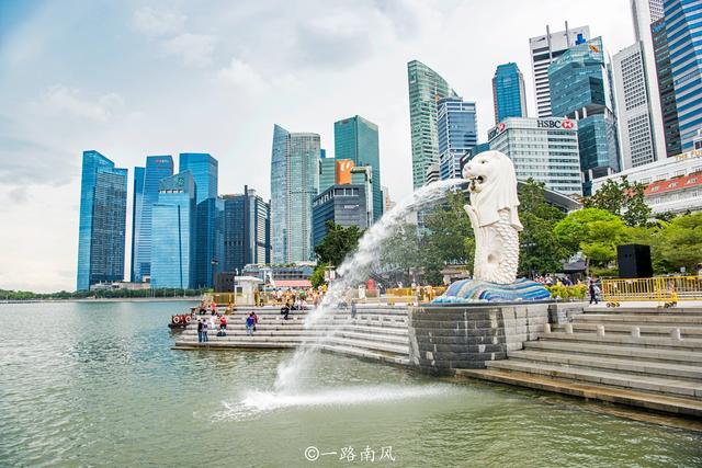 东南亚最小的旅游国家，仅相当于世界中等城市，华语是官方语言