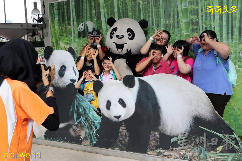 全年免費票超搶手．國家動物園甫開放現人龍!