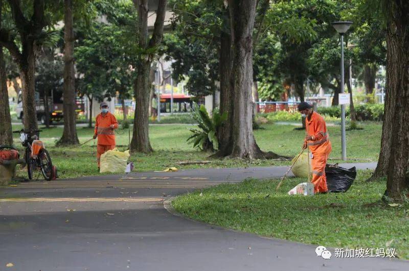 讨论最低工资制　须保持谦卑心态