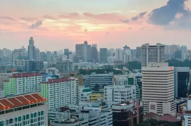 新加坡密室，乌节路来又去的乌鸦