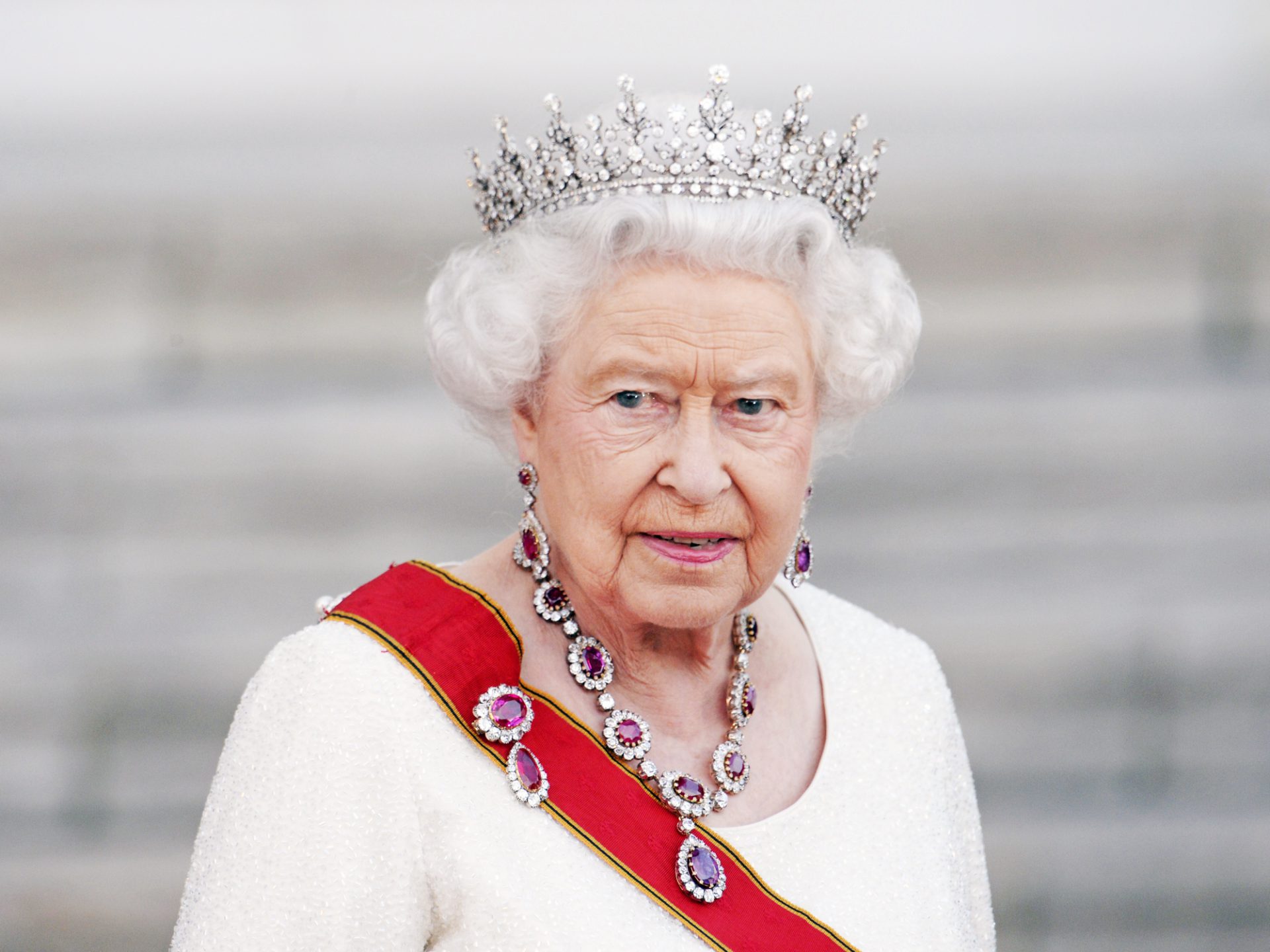 20190424-queen-elizabeth.jpg