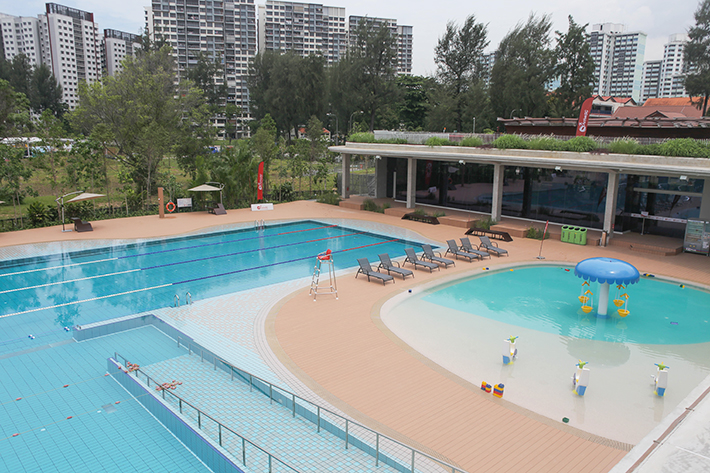 Pool-Jurong-Lake-Gardens.jpg