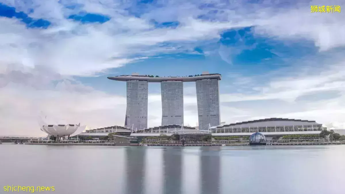 新加坡旅游不可错过的狮城夜景，打卡CÉ LA VI空中酒吧