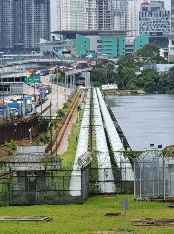 目睹大马外劳思乡落泪启发  导游推“马新水管导览” 