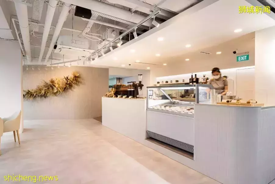 动漫迷天堂！XM首家超大面积旗舰店Cafe开幕，超多珍贵手办免费欣赏