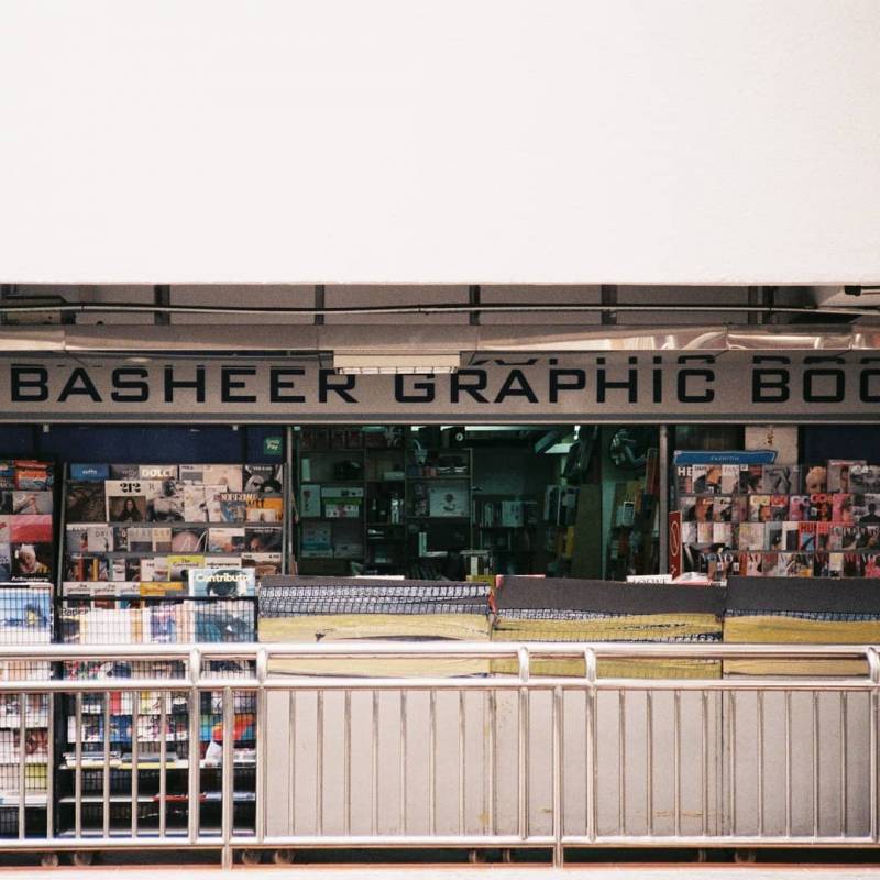 新加坡鲜为人知的旧书店📚 Basheer Graphic Books门面不大、尽是宝藏🤩 拍出怀旧+复古+文艺风