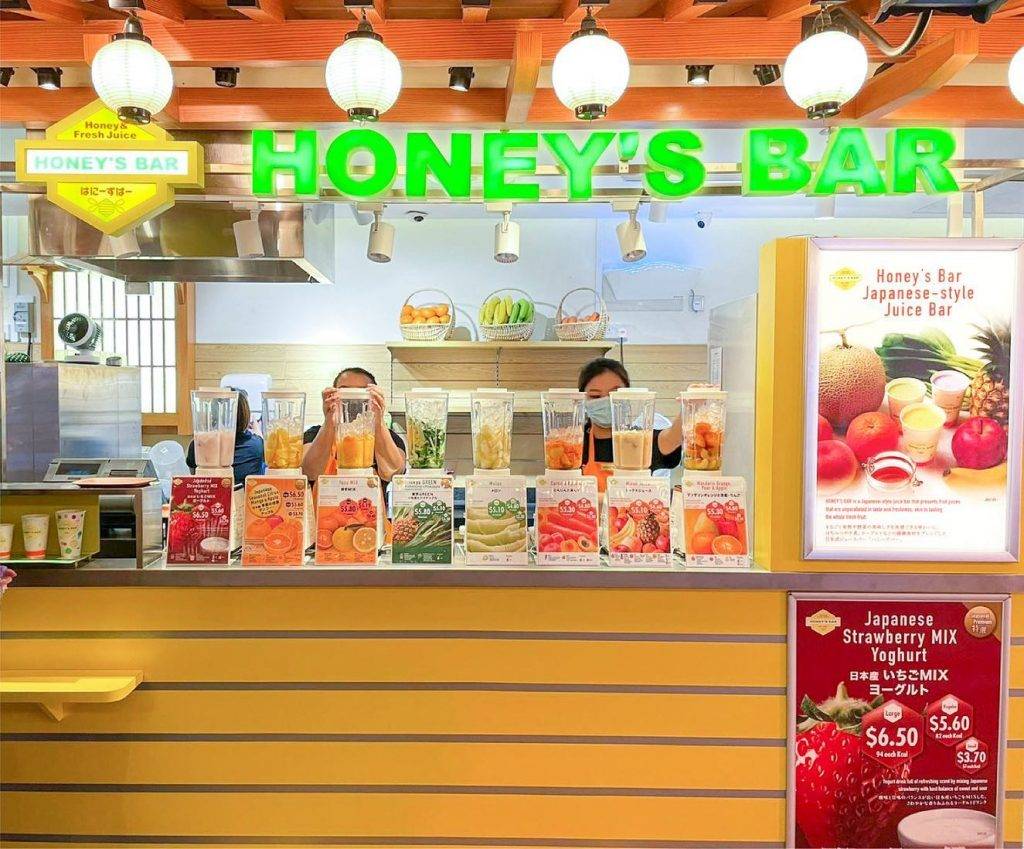 日本果汁品牌Honey's Bar🥤新鲜萃取、天然营养，纯正果饮就在Jurong Point📌 