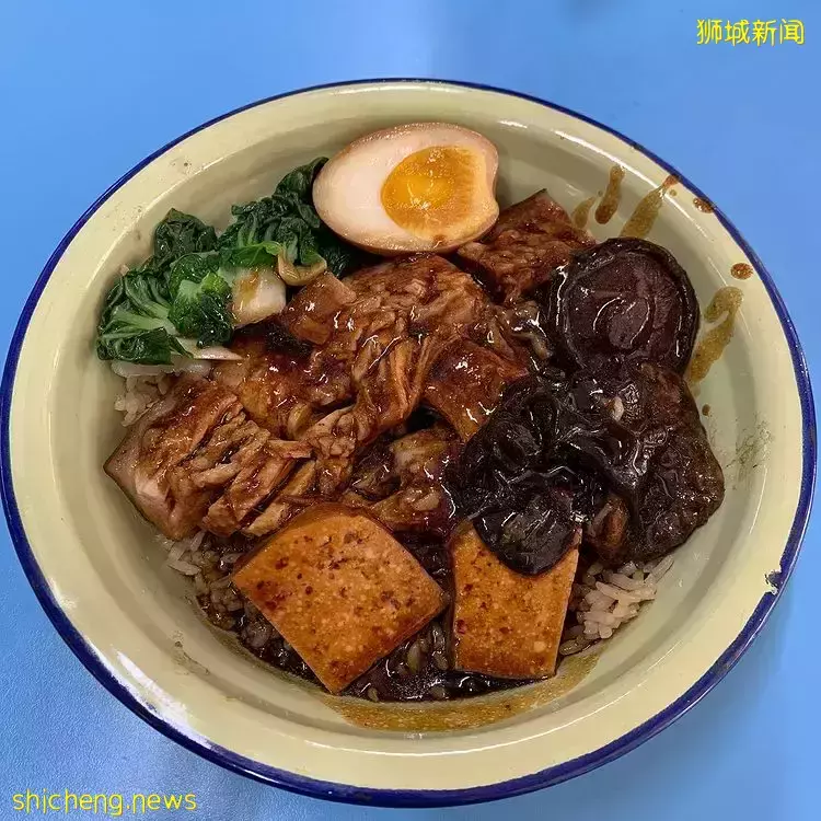 Golden Mile Food Centre“Braise 鹵之家”超好味😋鹵肉色澤鮮亮、搭配豐盛配菜，CP值很高