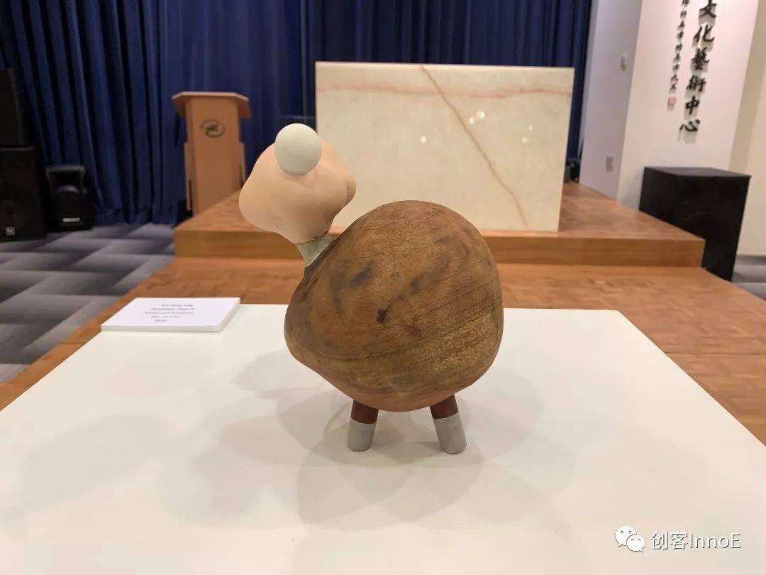 新加坡现代画会“重新连接——现代艺术展”盛大开幕