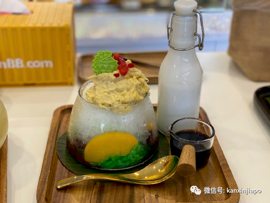 狮城美食探店 | 马来西亚第一的榴莲主题餐厅，来新加坡搞事情了