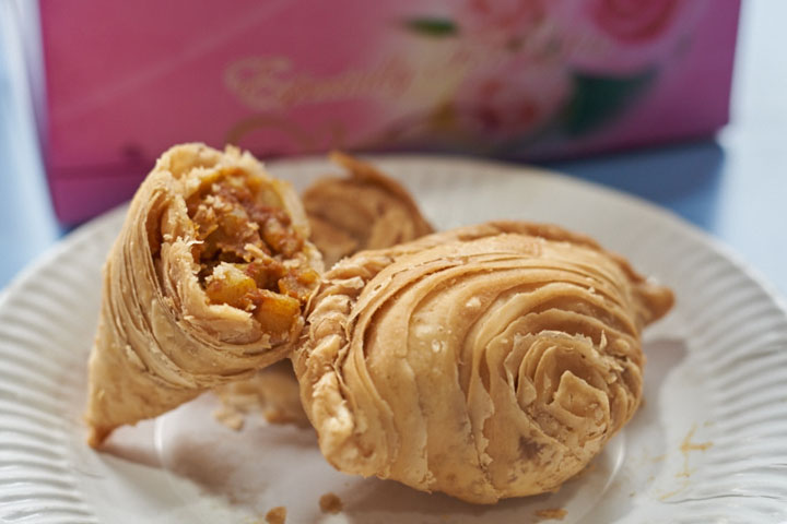 curryPuff2.jpg