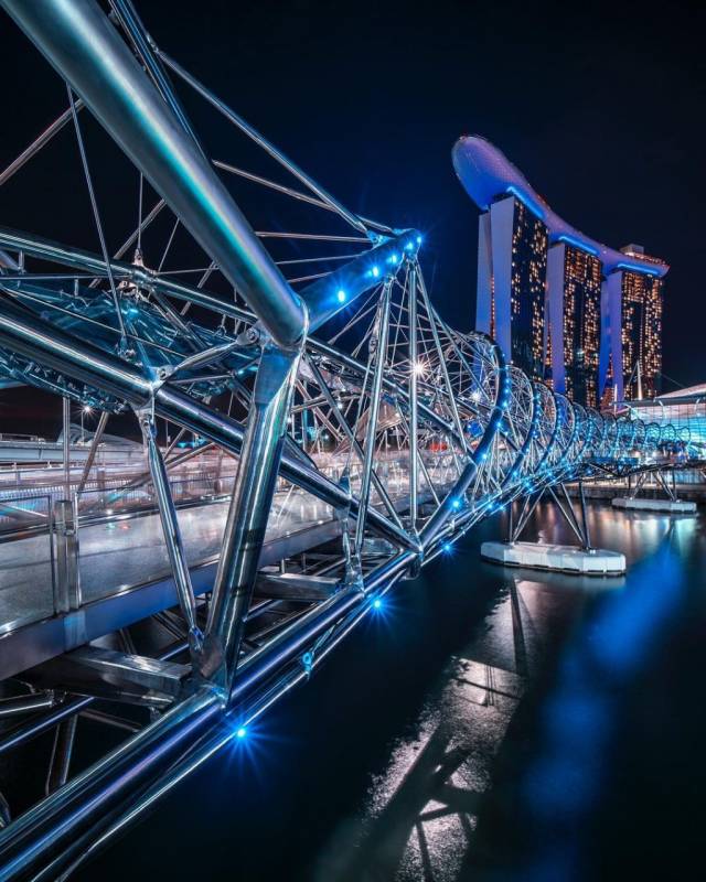 新加坡夜游指南🌃 精选7大璀璨夜景，无敌的视觉盛宴✨ 跟着皇后清单走一遍