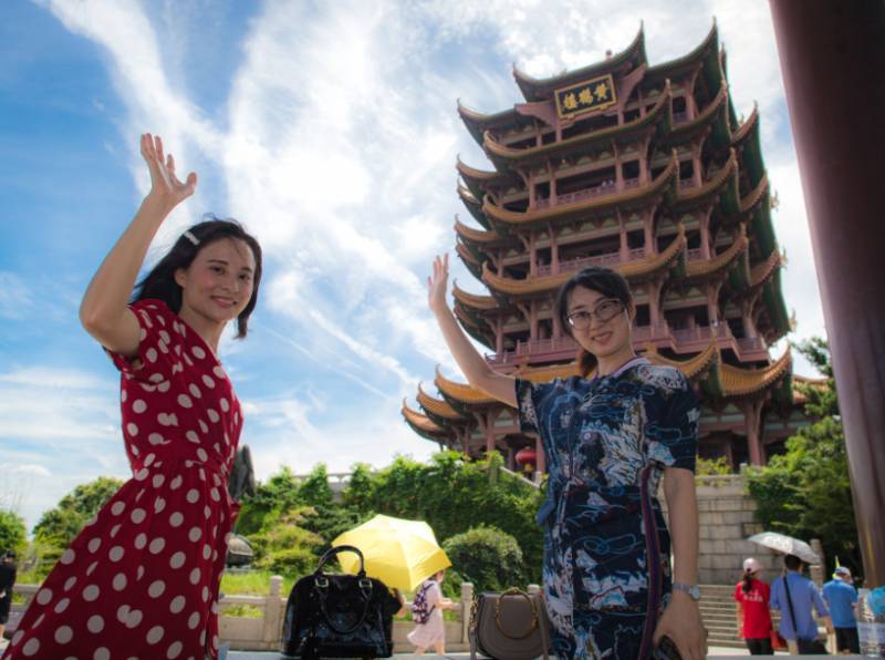 今年国庆，中国几乎没人出国！新加坡急了，突然宣布进一步开放边境