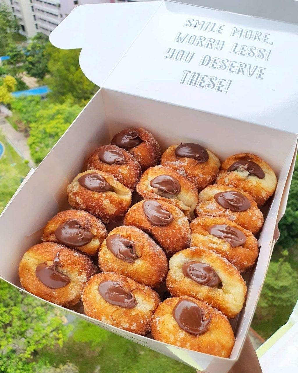 甜蜜小炸弹！Doughnut Shack爆浆甜甜圈🍩 6粒才S$14 价格亲民 + 颜值口感全在线