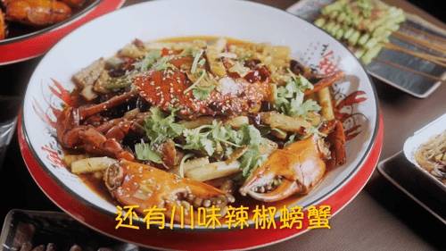 宝藏烧烤店，原汁原味川味烧烤！90多种美食碳香过瘾！撸串喝酒第一选择，“熊猫撸串”来啦