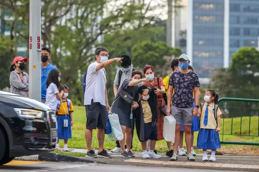 新加坡中小学开学啦！第一天进入新学校的那些珍贵瞬间【多图】