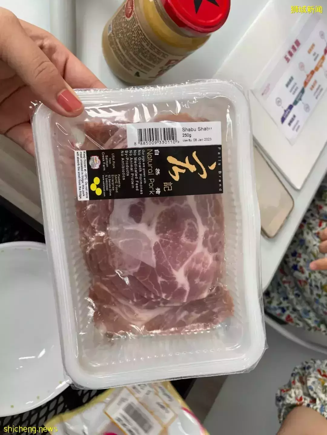 常温奶和鲜牛奶哪个好？怎么选肉？新加坡营养专家教你逛超市