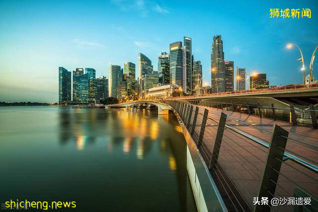 看了香港才知道，新加坡的城市规划好在哪里